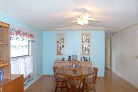 Casa en venta en Okeechobee, Florida, 2 dormitorios, 105.72 m2 № 1688839 - foto 5