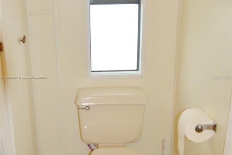 Casa en venta en Okeechobee, Florida, 2 dormitorios, 105.72 m2 № 1688839 - foto 19
