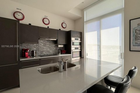 Copropriété à vendre à Doral, Floride: 1 chambre, 62.06 m2 № 2173780 - photo 3