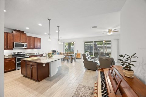 House in Sarasota, Florida 3 bedrooms, 201.51 sq.m. № 1883698 - photo 17