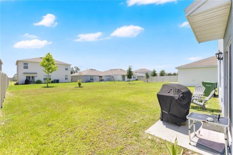 Casa en alquiler en Winter Haven, Florida, 6 dormitorios, 250.46 m2 № 2232601 - foto 2