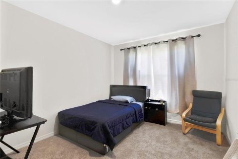 Casa en alquiler en Winter Haven, Florida, 6 dormitorios, 250.46 m2 № 2232601 - foto 27