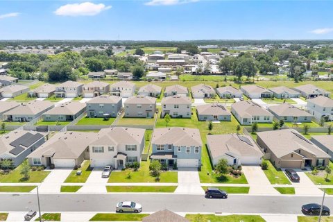 Casa en alquiler en Winter Haven, Florida, 6 dormitorios, 250.46 m2 № 2232601 - foto 7