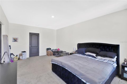 Casa en alquiler en Winter Haven, Florida, 6 dormitorios, 250.46 m2 № 2232601 - foto 17