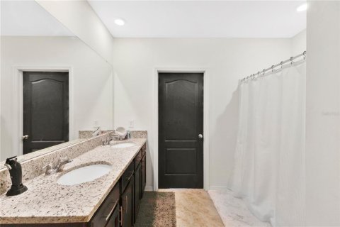 Casa en alquiler en Winter Haven, Florida, 6 dormitorios, 250.46 m2 № 2232601 - foto 20