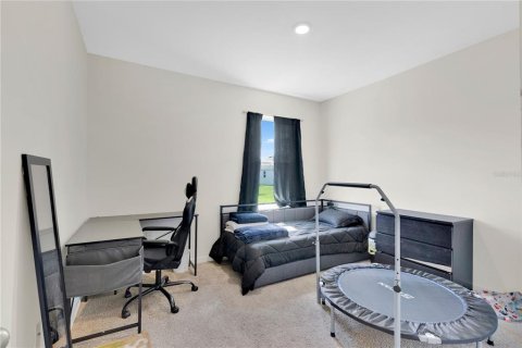 Casa en alquiler en Winter Haven, Florida, 6 dormitorios, 250.46 m2 № 2232601 - foto 21