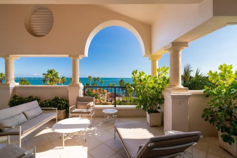 Condo in Miami Beach, Florida, 3 bedrooms  № 1862804 - photo 3