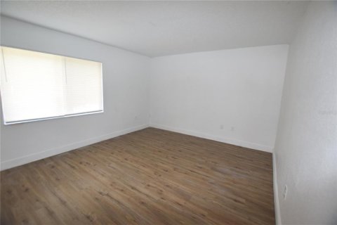 Condo in Orlando, Florida, 1 bedroom  № 2216831 - photo 24