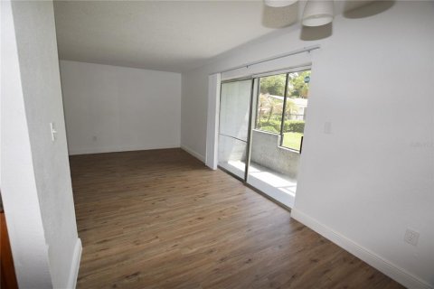 Condo in Orlando, Florida, 1 bedroom  № 2216831 - photo 19
