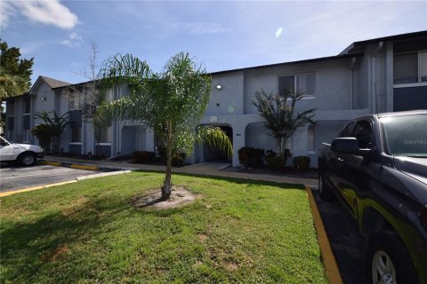 Condo in Orlando, Florida, 1 bedroom  № 2216831 - photo 3