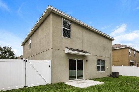 Villa ou maison à louer à Plant City, Floride: 4 chambres, 195.84 m2 № 1902778 - photo 16