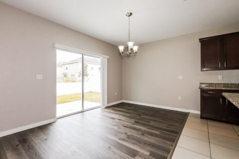 Villa ou maison à louer à Plant City, Floride: 4 chambres, 195.84 m2 № 1902778 - photo 6