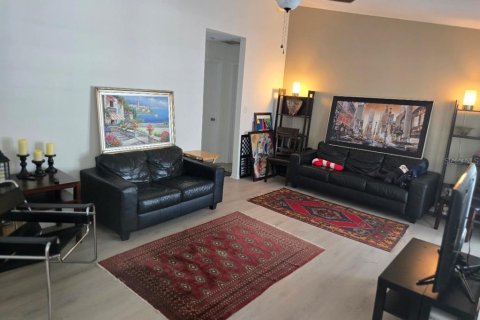 Casa en venta en Orlando, Florida, 3 dormitorios, 159.05 m2 № 1912147 - foto 12