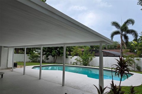 Casa en venta en Orlando, Florida, 3 dormitorios, 159.05 m2 № 1912147 - foto 25