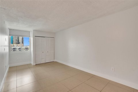 Condominio en venta en Miami, Florida, 2 dormitorios, 78.78 m2 № 1929939 - foto 5