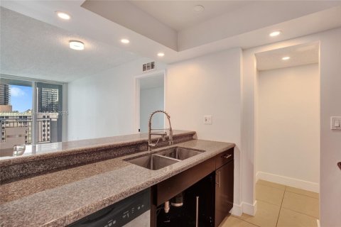 Condominio en venta en Miami, Florida, 2 dormitorios, 78.78 m2 № 1929939 - foto 24
