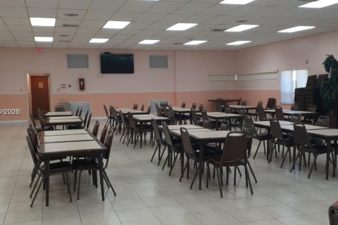 Copropriété à louer à Sunrise, Floride: 2 chambres, 78.97 m2 № 2042303 - photo 2