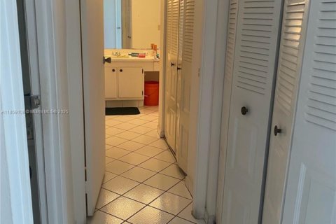 Copropriété à vendre à Aventura, Floride: 1 chambre, 96.43 m2 № 1958671 - photo 5