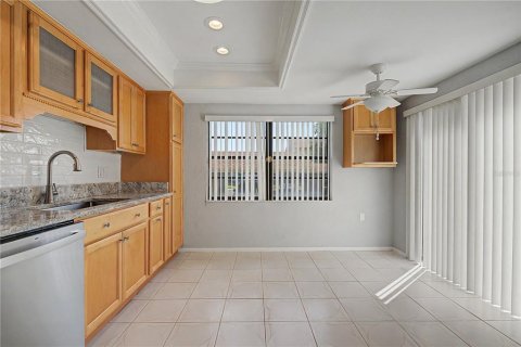 House in Oldsmar, Florida 2 bedrooms, 128.21 sq.m. № 2220440 - photo 10