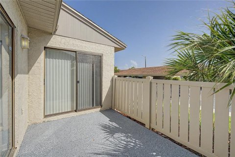 House in Oldsmar, Florida 2 bedrooms, 128.21 sq.m. № 2220440 - photo 30