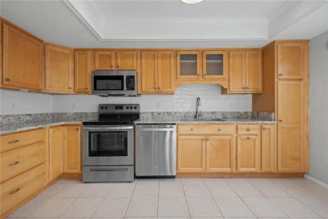 House in Oldsmar, Florida 2 bedrooms, 128.21 sq.m. № 2220440 - photo 7