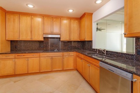 Condominio en venta en Orlando, Florida, 3 dormitorios, 315.96 m2 № 2165885 - foto 7