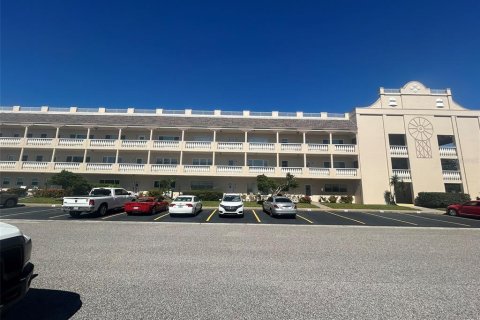 Condo à Clearwater, Floride, 2 chambres  № 2437242