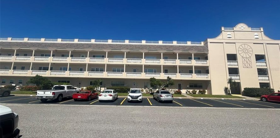 Condo à Clearwater, Floride, 2 chambres  № 2437242