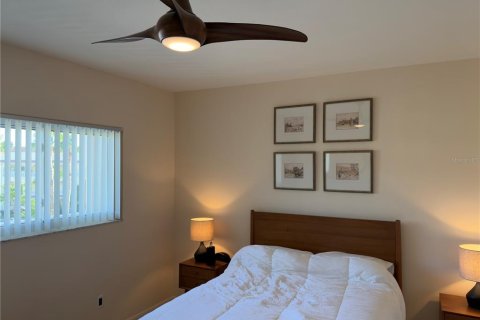 Copropriété à vendre à Clearwater, Floride: 2 chambres, 155.61 m2 № 2437242 - photo 23