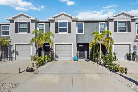 Adosado en venta en Sarasota, Florida, 3 dormitorios, 160.16 m2 № 1790061 - foto 1