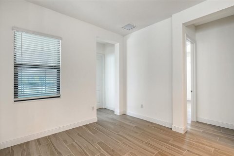 Villa ou maison à vendre à Bradenton, Floride: 3 chambres, 214.51 m2 № 2406979 - photo 11