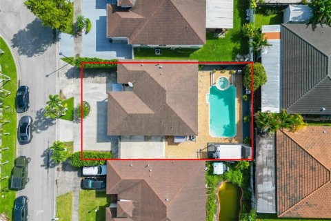 Купить виллу или дом в Майами, Флорида 3 спальни, 119.75м2, № 1943294 - фото 5