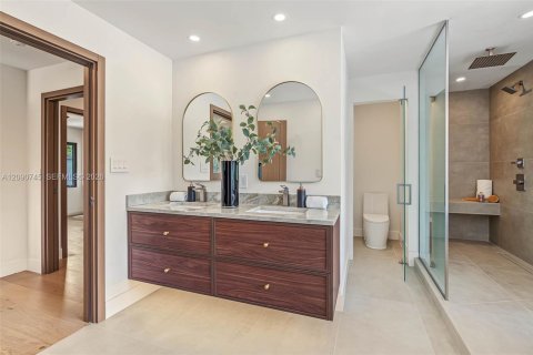 Casa en venta en Pinecrest, Florida, 4 dormitorios, 229 m2 № 2377263 - foto 29