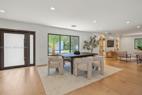 Casa en venta en Pinecrest, Florida, 4 dormitorios, 229 m2 № 2377263 - foto 9