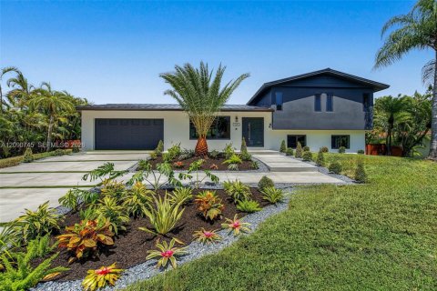 Villa ou maison à Pinecrest, Floride 4 chambres, 229 m2 № 2377263