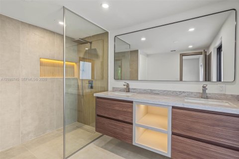 Casa en venta en Pinecrest, Florida, 4 dormitorios, 229 m2 № 2377263 - foto 22