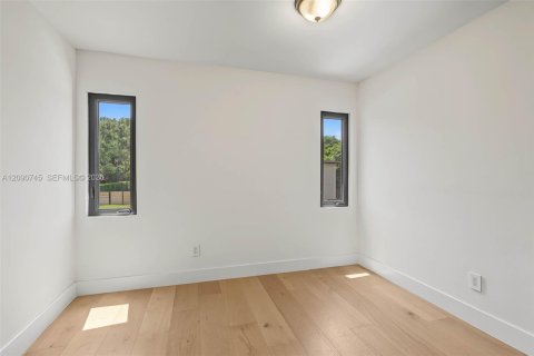 Casa en venta en Pinecrest, Florida, 4 dormitorios, 229 m2 № 2377263 - foto 23