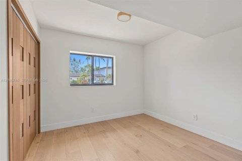 Casa en venta en Pinecrest, Florida, 4 dormitorios, 229 m2 № 2377263 - foto 15
