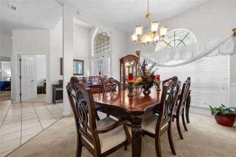 House in Gainesville, Florida 4 bedrooms, 203.64 sq.m. № 1846539 - photo 8
