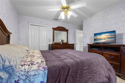 House in Gainesville, Florida 4 bedrooms, 203.64 sq.m. № 1846539 - photo 17