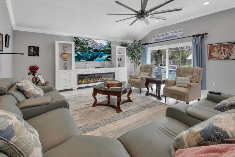 House in Port Orange, Florida 5 bedrooms, 368.82 sq.m. № 2297032 - photo 21