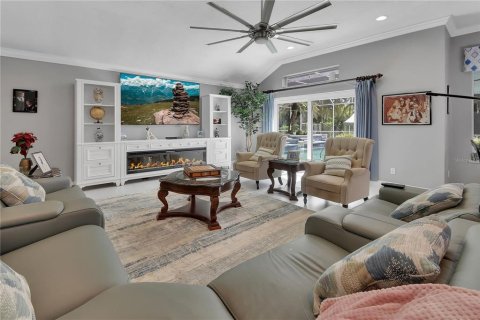 House in Port Orange, Florida 5 bedrooms, 368.82 sq.m. № 2297032 - photo 19