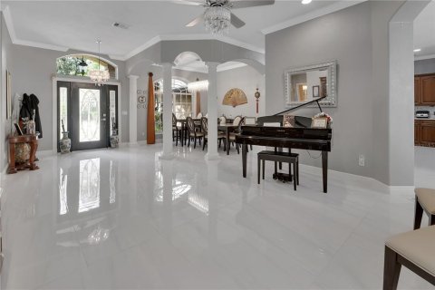 House in Port Orange, Florida 5 bedrooms, 368.82 sq.m. № 2297032 - photo 8