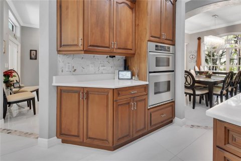 House in Port Orange, Florida 5 bedrooms, 368.82 sq.m. № 2297032 - photo 14