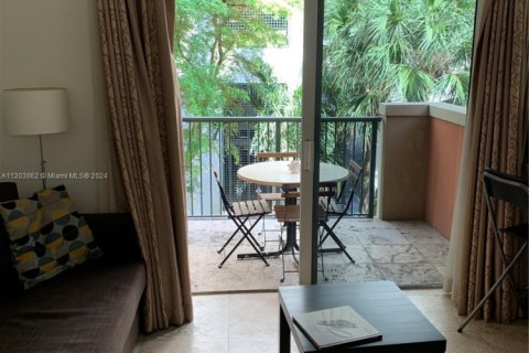 Condominio en venta en Miami, Florida, 1 dormitorio, 60.39 m2 № 1977853 - foto 9