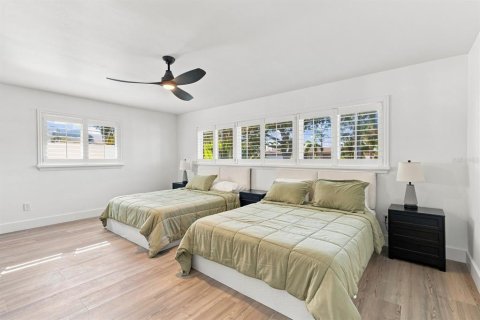 Villa ou maison à vendre à Clearwater, Floride: 4 chambres, 220.36 m2 № 2294701 - photo 14