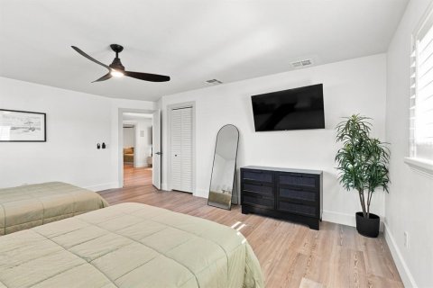 Villa ou maison à vendre à Clearwater, Floride: 4 chambres, 220.36 m2 № 2294701 - photo 16
