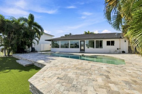 Villa ou maison à vendre à Clearwater, Floride: 4 chambres, 220.36 m2 № 2294701 - photo 7