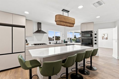 Villa ou maison à vendre à Clearwater, Floride: 4 chambres, 220.36 m2 № 2294701 - photo 25