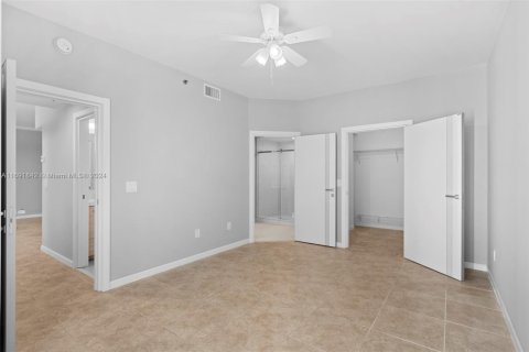 Condo in Aventura, Florida, 2 bedrooms  № 1861288 - photo 14